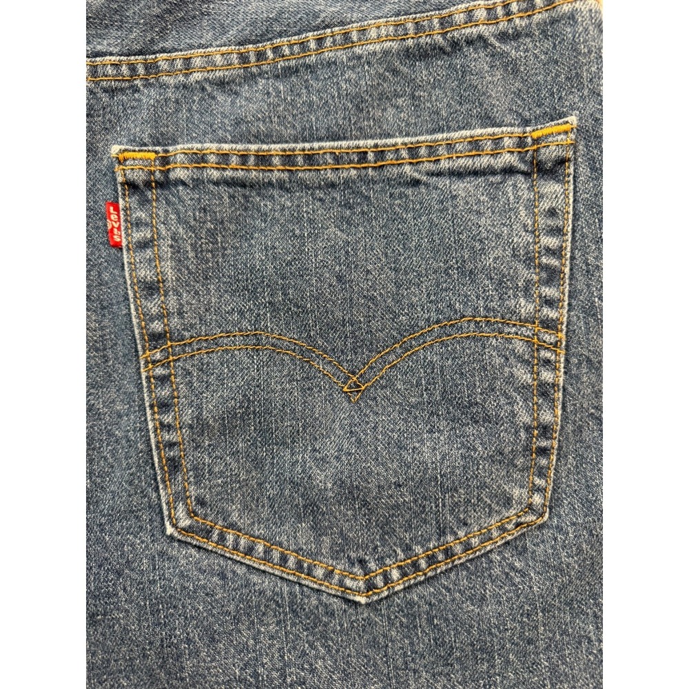levis 550 denim shorts W40 - Picture 5 of 9